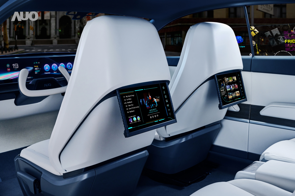 申博太陽(yáng)城將于CES 展示全新Smart Cockpit 2024，可緊密串連使用者多元需求，并革新座艙內(nèi)部的應(yīng)用和設(shè)計(jì)，帶來(lái)身歷其境且引人入勝的視覺饗宴，滿足駕乘人員的全方位體驗(yàn)